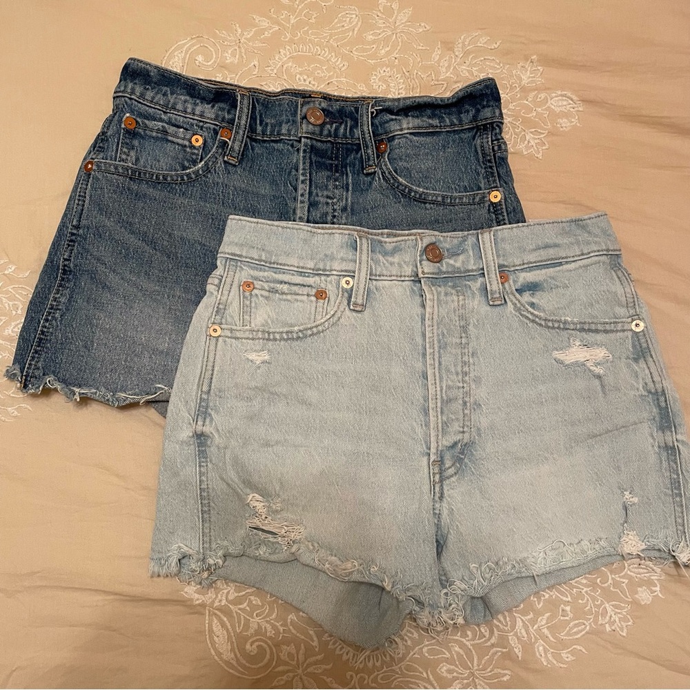 BUNDLE GAP CHEEKY JEAN SHORT